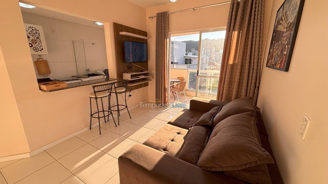 Apartment for vacation rental in Bombinhas (Praia de Bombas)