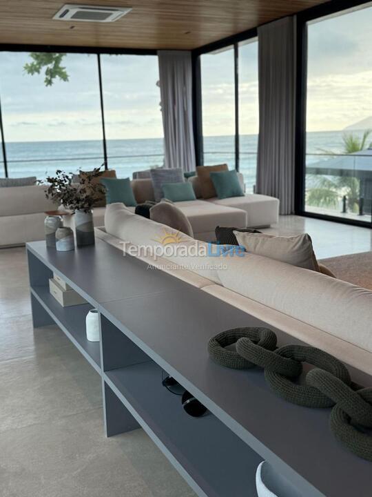 Casa para aluguel de temporada em São Sebastião (Praia da Baleia)