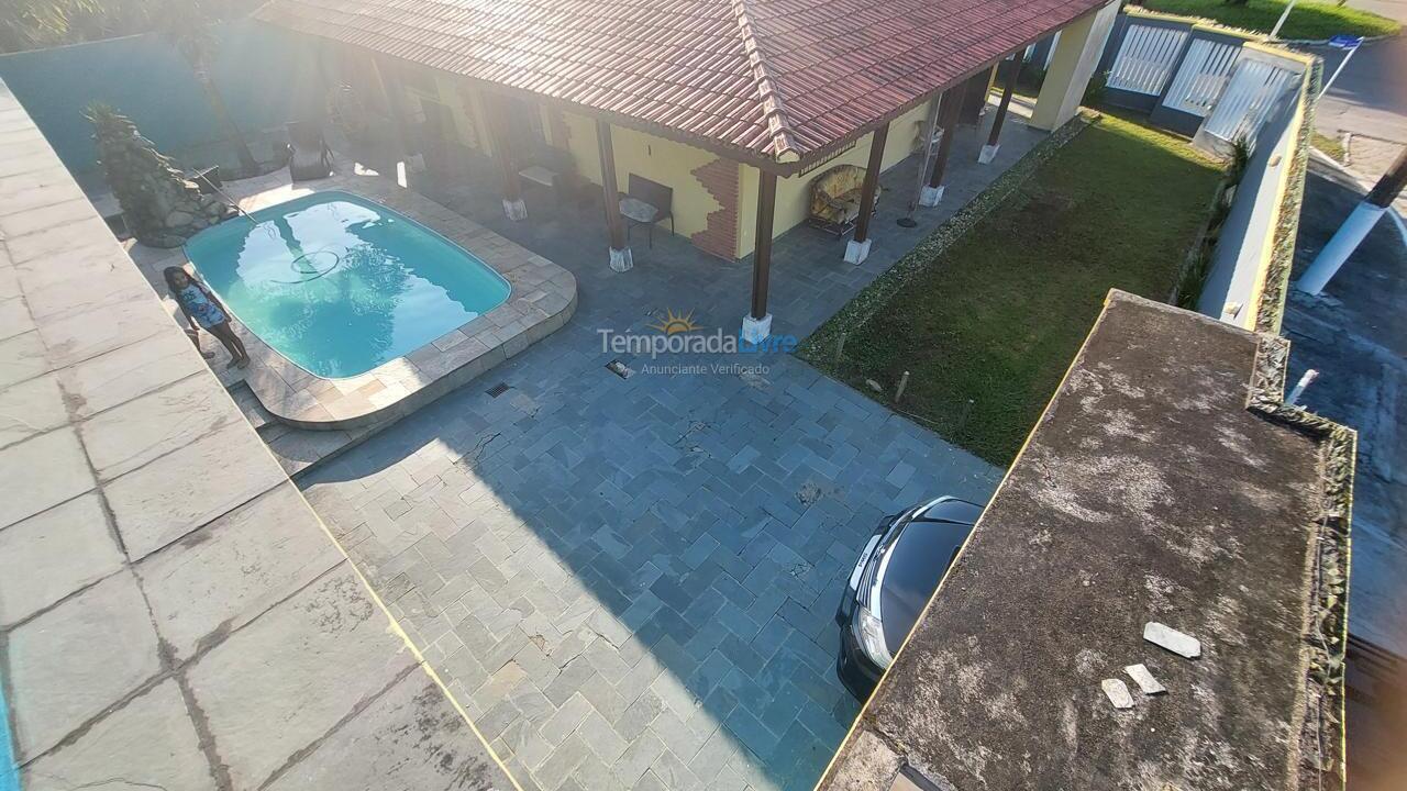 Casa para alquiler de vacaciones em Itanhaém (Balneário Gaivotas)