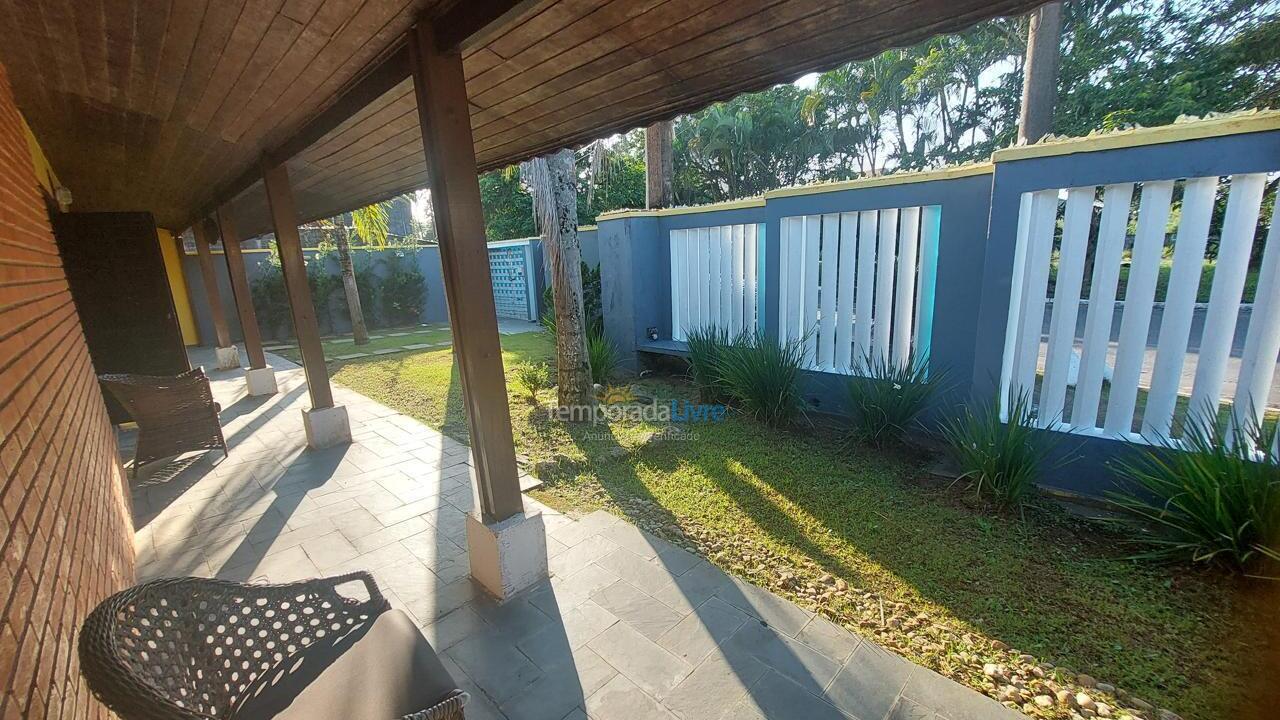 Casa para alquiler de vacaciones em Itanhaém (Balneário Gaivotas)