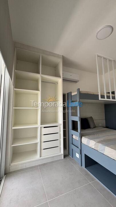 Apartamento para aluguel de temporada em Ubatuba (Praia Grande)