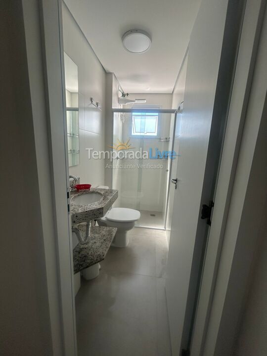 Apartamento para aluguel de temporada em Ubatuba (Praia Grande)