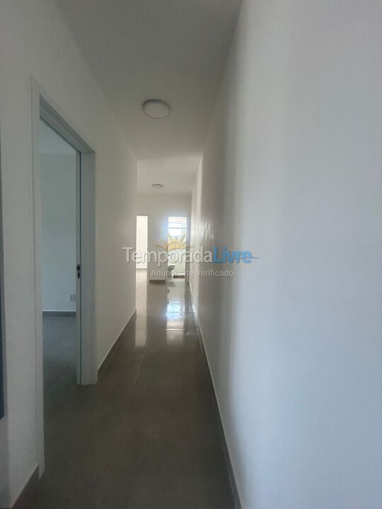 Apartamento para aluguel de temporada em Ubatuba (Praia Grande)