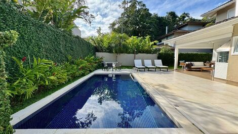 Casa para alugar em São Sebastião - Praia da Baleia