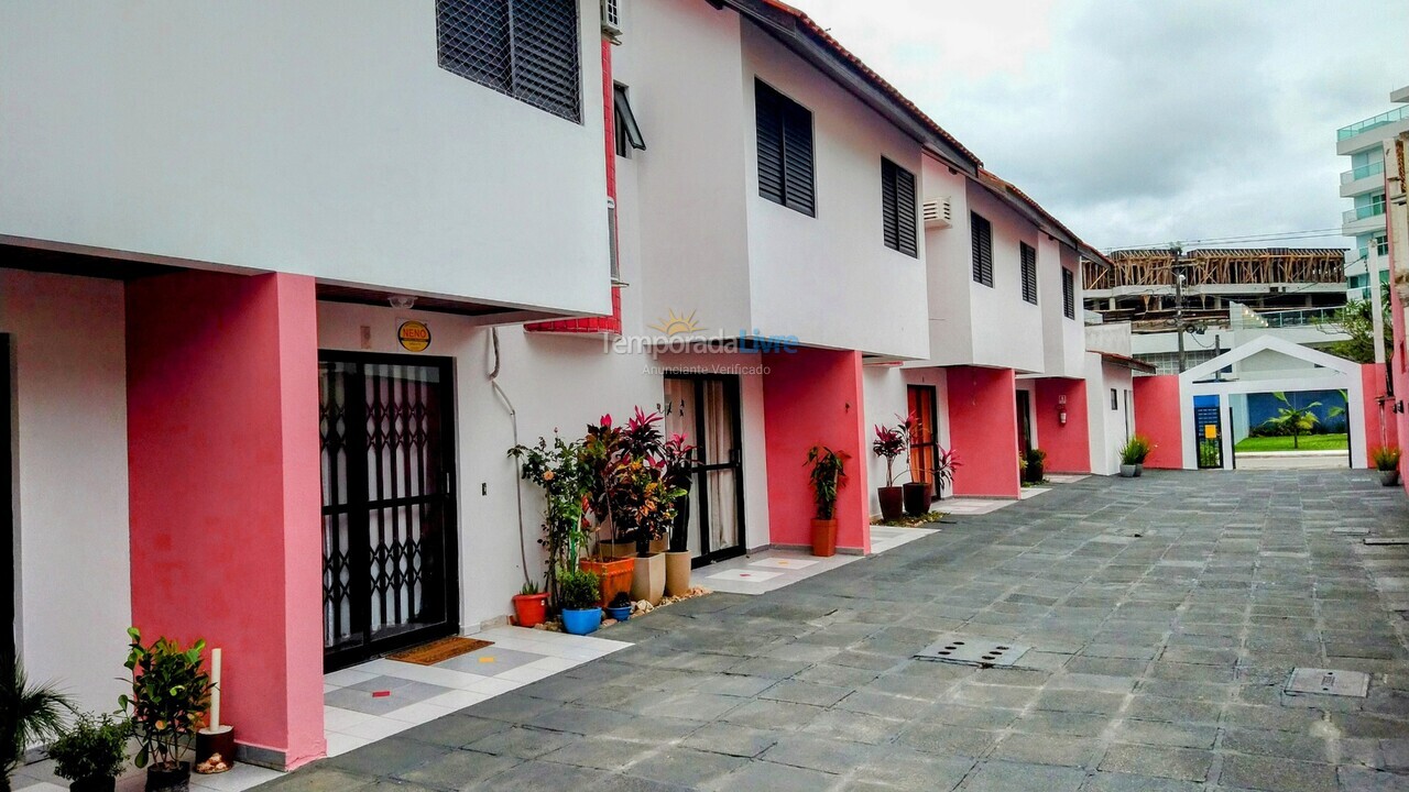 Apartment for vacation rental in Matinhos (Caiobá)