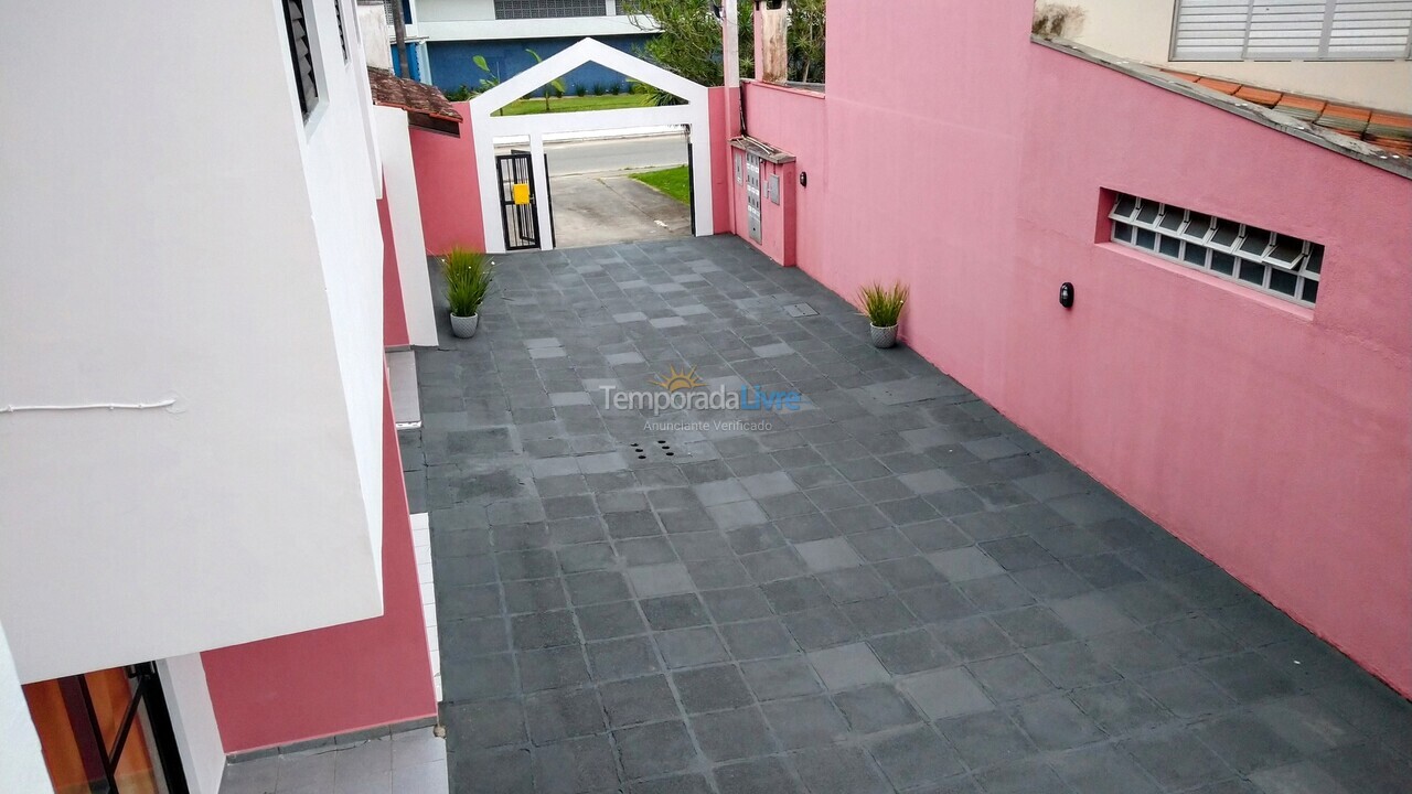 Apartment for vacation rental in Matinhos (Caiobá)