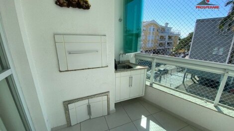 Apartment 80m from the sea