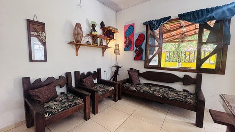 Beach house with private pool for 13 people