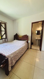 Beach house with private pool for 13 people