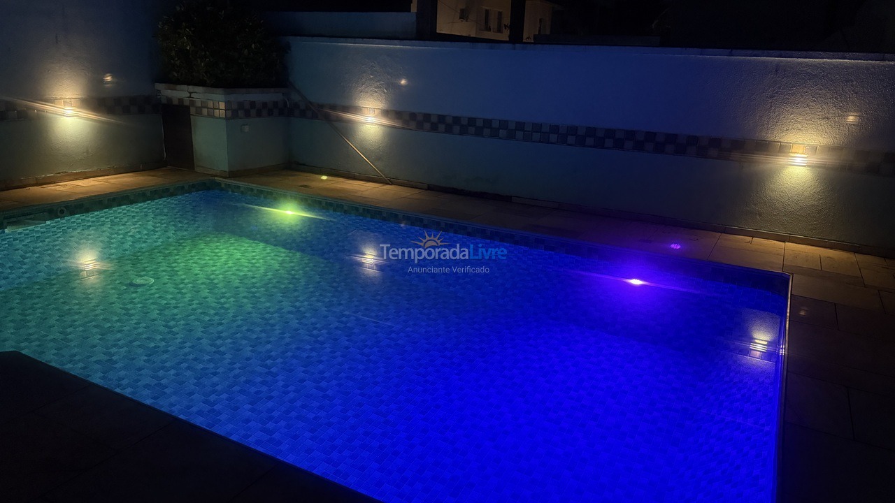 Casa para aluguel de temporada em Guarujá (Praia do Pernambuco)