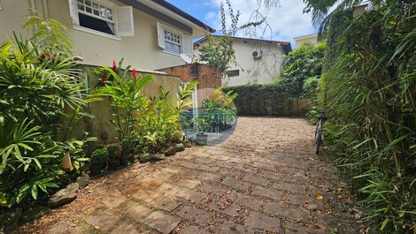 Casa Aluguel Temporada Pé na Areia - Juquehy - c/4 suítes, vista ao...
