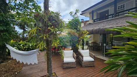 Casa Aluguel Temporada Pé na Areia - Juquehy - c/4 suítes, vista ao...