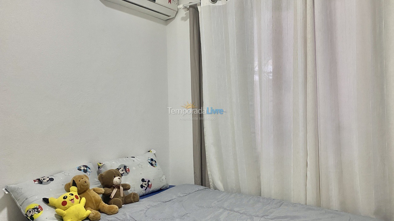 Casa para aluguel de temporada em Porto Belo (Centro)