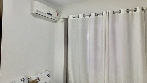 CASA COM PISCINA NO CENTRO DE PORTO BELO