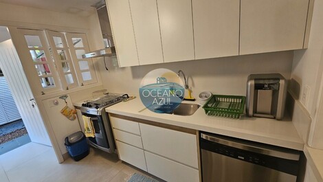 Casa Pé na Areia Temporada - Juquehy - c/ 4 suítes, serviço de...