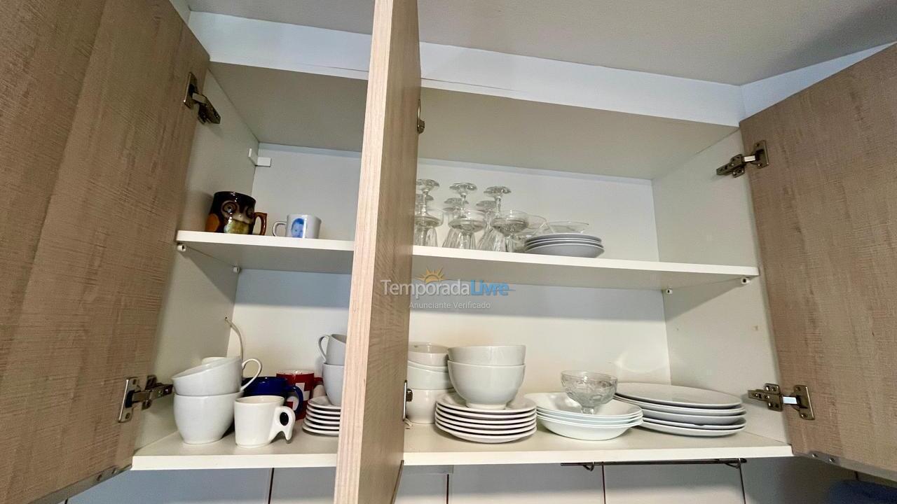 Apartamento para alquiler de vacaciones em Itapema (Meia Praia)