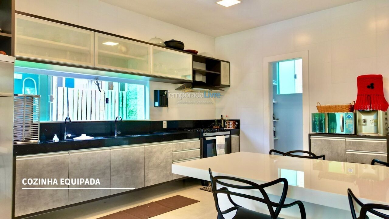 Casa para alquiler de vacaciones em Camaçari (Praia de Guarajuba)