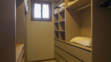 House with 7 suites in Praia Bela Condominium Praia do Forte