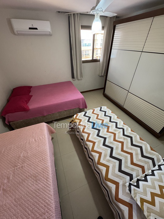 Apartamento para aluguel de temporada em Guarapari (Praia do Morro)