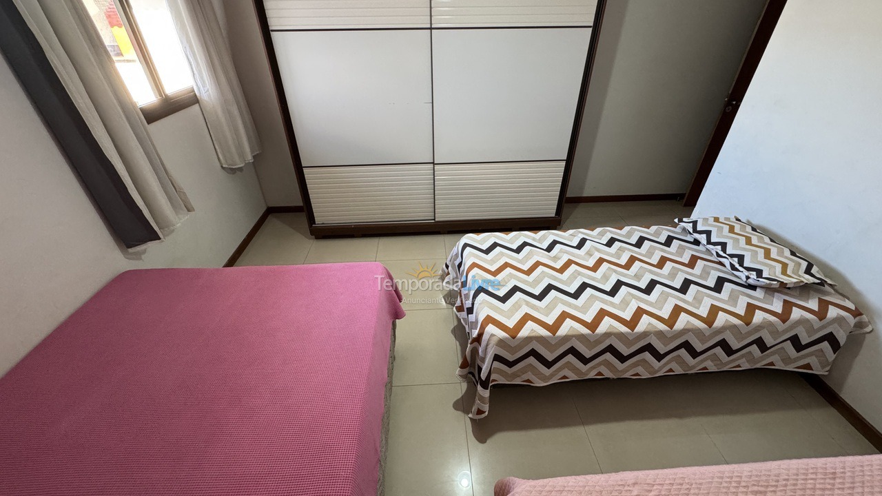 Apartamento para aluguel de temporada em Guarapari (Praia do Morro)