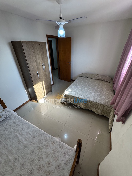Apartamento para aluguel de temporada em Guarapari (Praia do Morro)