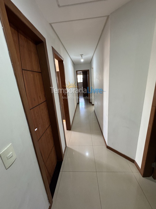 Apartamento para aluguel de temporada em Guarapari (Praia do Morro)