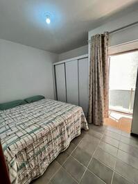 Apartamento de 4 habitaciones a 90 metros del mar.