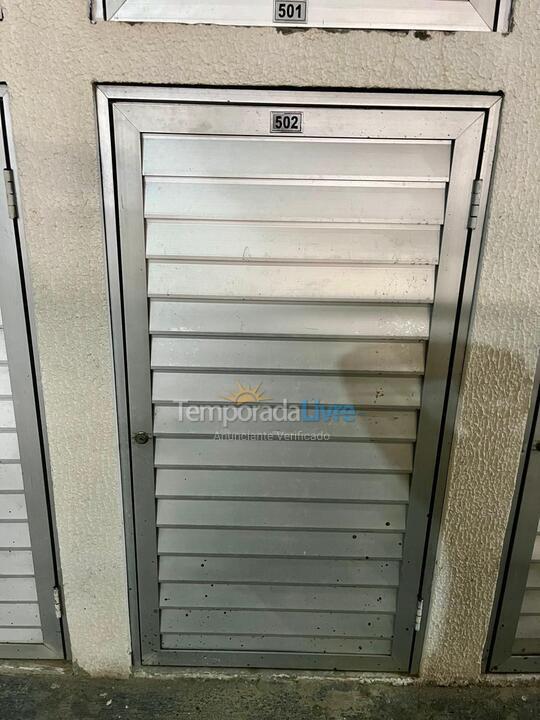 Apartamento para alquiler de vacaciones em Itapema (Meia Praia)