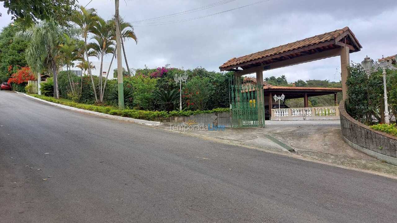 Ranch for vacation rental in Mairinque (Condomínio Porta do Sol)