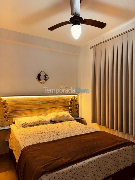 Casa para aluguel de temporada em Bombinhas (Praia de Bombas)