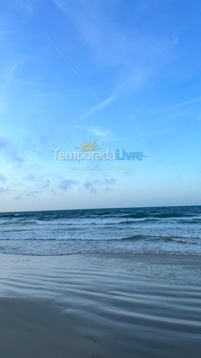 Casa para aluguel de temporada em Bombinhas (Praia de Bombas)