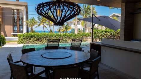 Luxury Beachfront Mansion in Muro Alto - PE