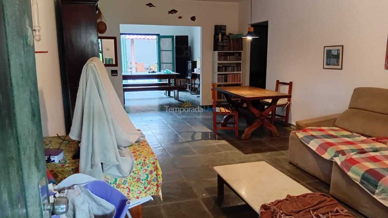 Casa para alquiler de vacaciones em Saquarema (Itauna)