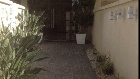 Apto diferenciado, próximo ao mar(80mts), ver fotos