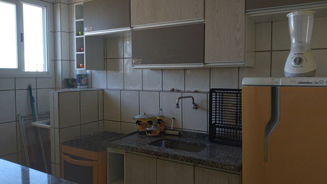 Praia Grande Apartment - 500m from the Sea