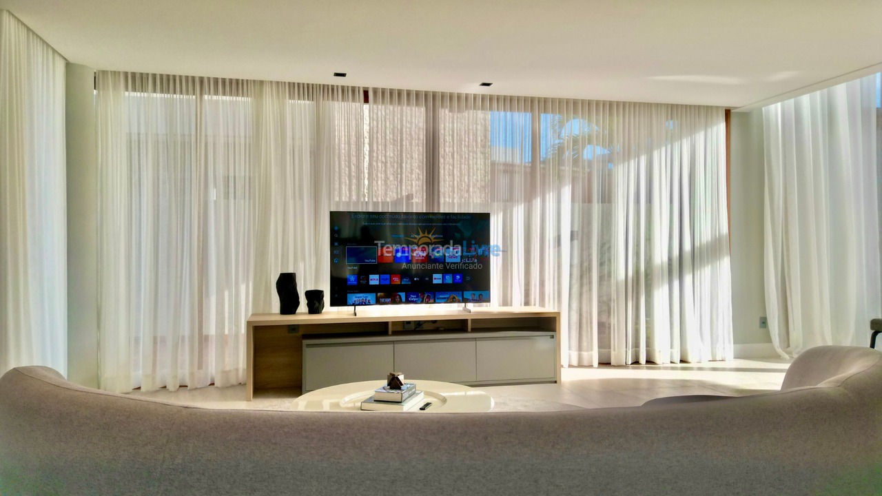 Casa para aluguel de temporada em Camaçari (Praia de Guarajuba)