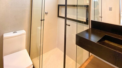 Mansion in Guarajuba with 7 Suites 50m from the Beach