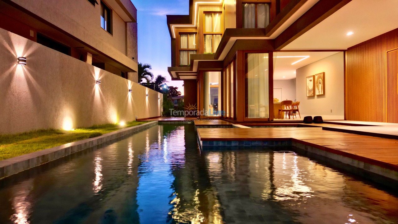 Casa para aluguel de temporada em Camaçari (Praia de Guarajuba)