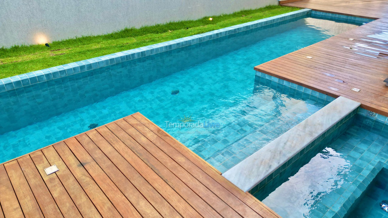 Casa para aluguel de temporada em Camaçari (Praia de Guarajuba)