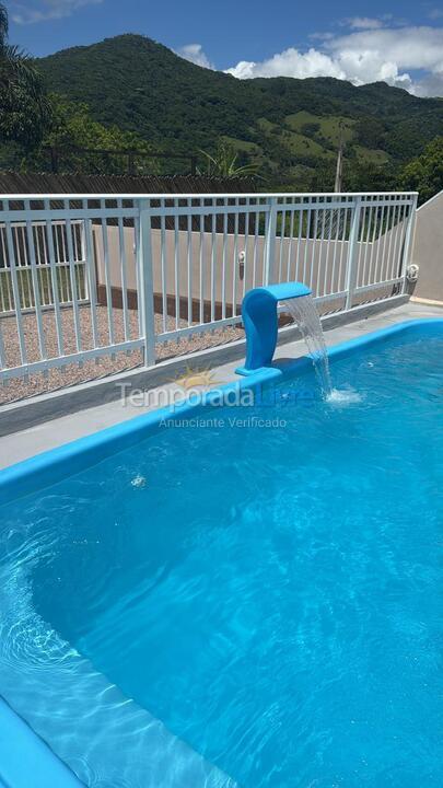 Apartment for vacation rental in Garopaba (Praia do Siriu)