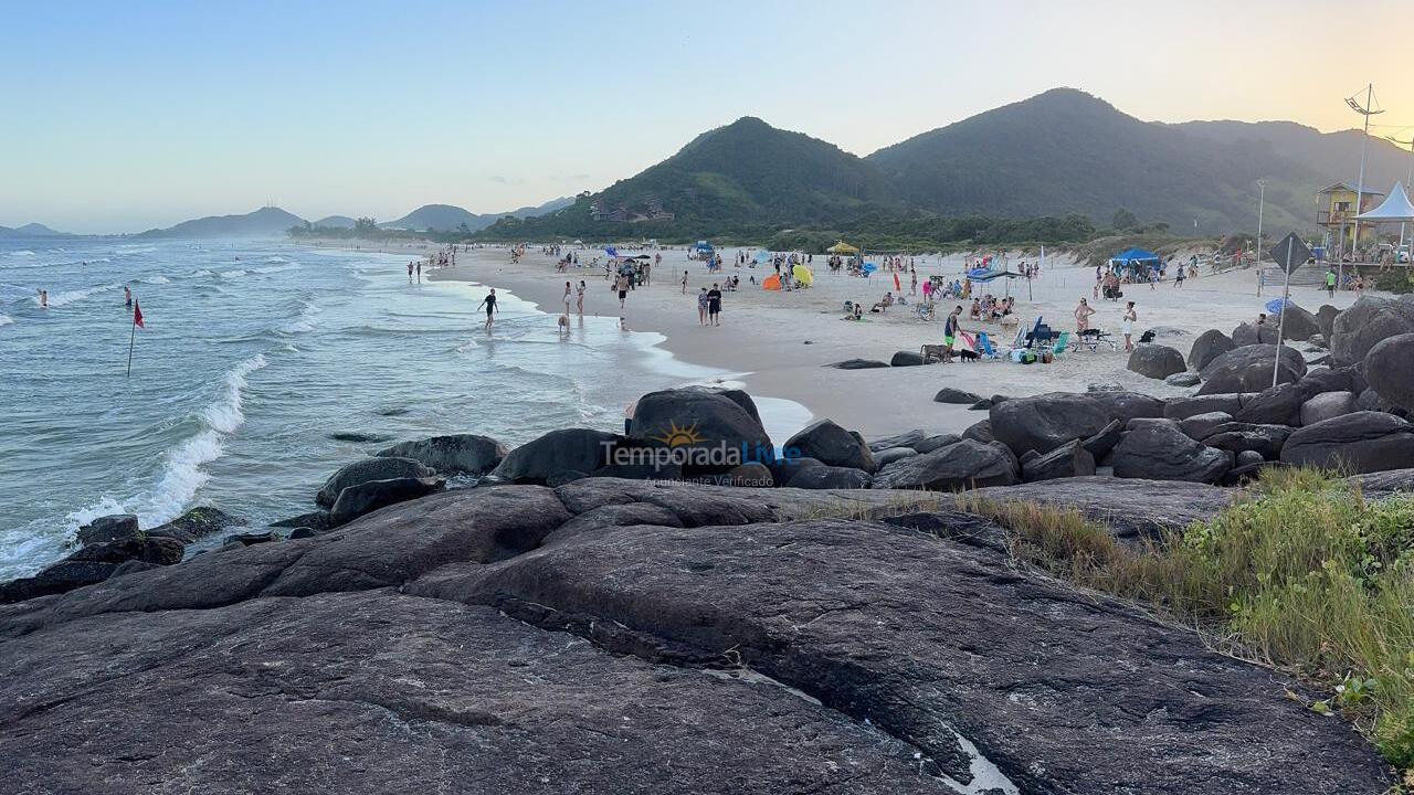 Apartment for vacation rental in Garopaba (Praia do Siriu)