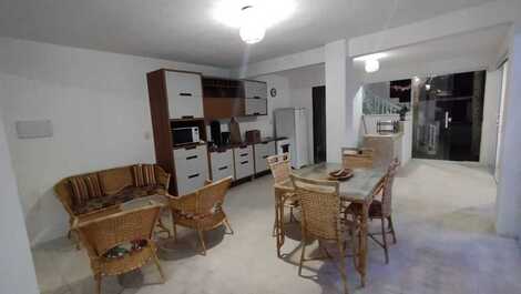 Beautiful house close to the beach with leisure area and spacious pool