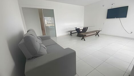 Close to the waterfront, 14 people, air conditioning and garage