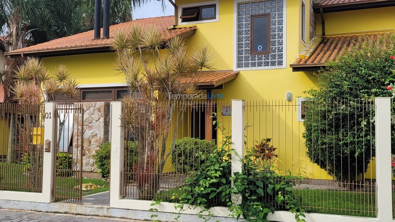 Casa para aluguel de temporada em Florianópolis (Barra da Lagoa)