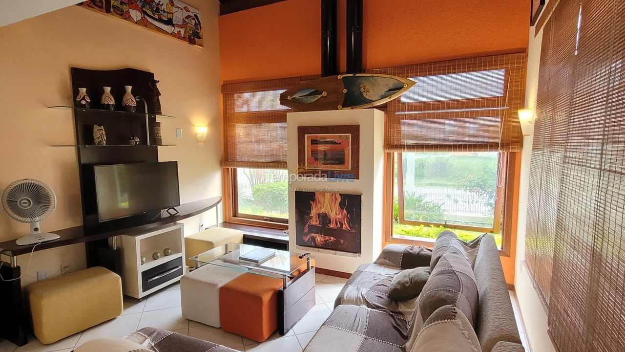 Casa para aluguel de temporada em Florianópolis (Barra da Lagoa)