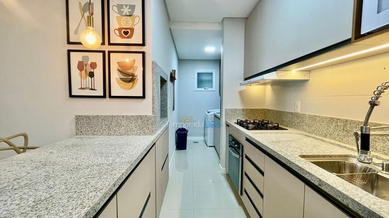 Apartment for vacation rental in Bombinhas (Canto Grande)