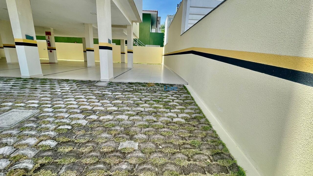 Apartment for vacation rental in Bombinhas (Canto Grande)