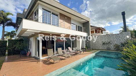 House for rent in Florianopolis - Jurerê Internacional