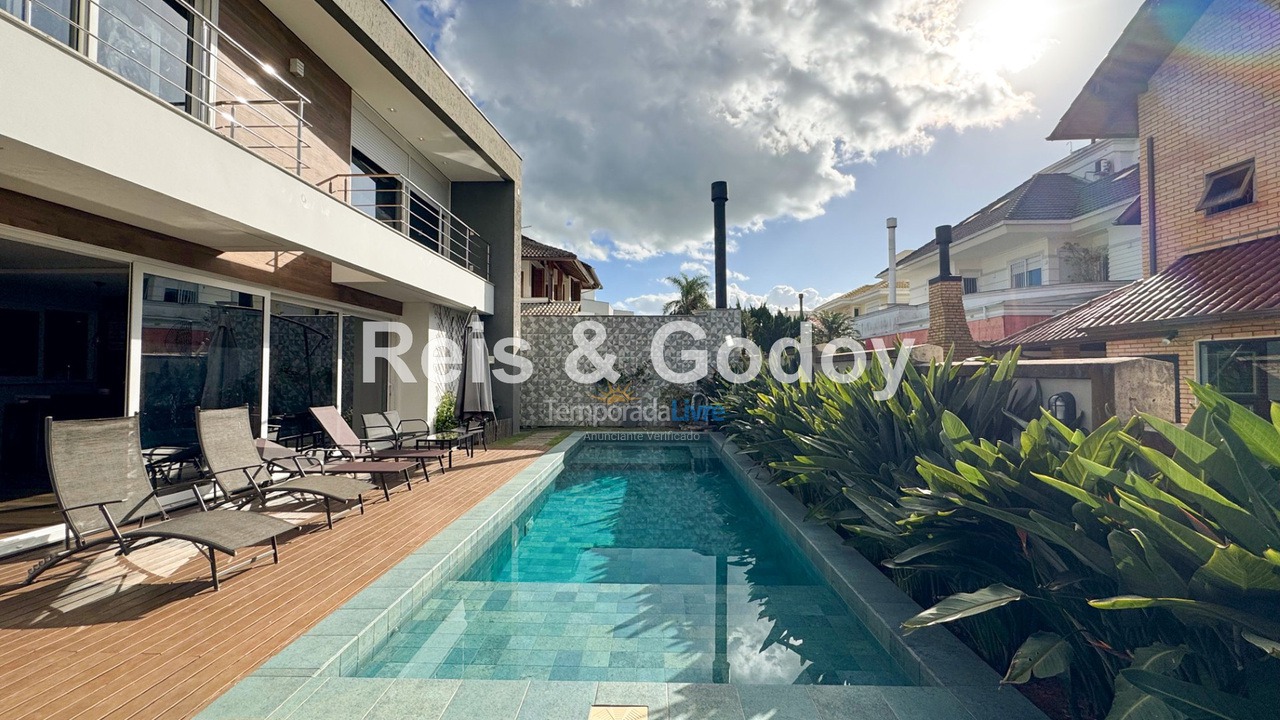 Casa para aluguel de temporada em Florianopolis (Jurerê Internacional)