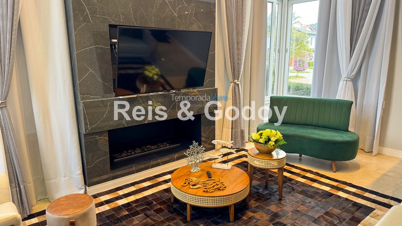 Casa para aluguel de temporada em Florianopolis (Jurerê Internacional)